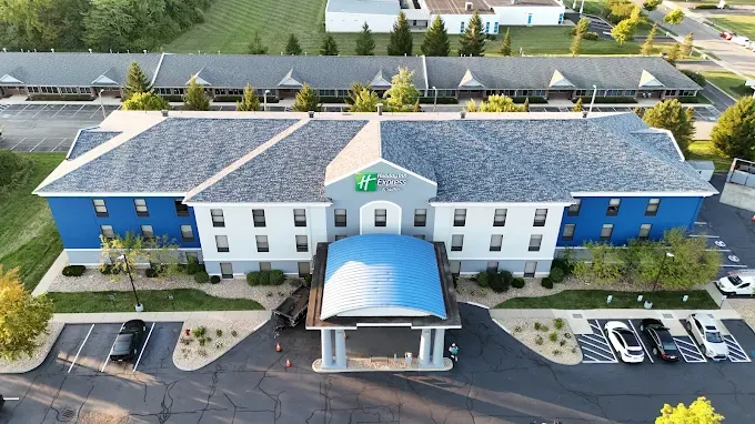 Completed commercial roof and exterior